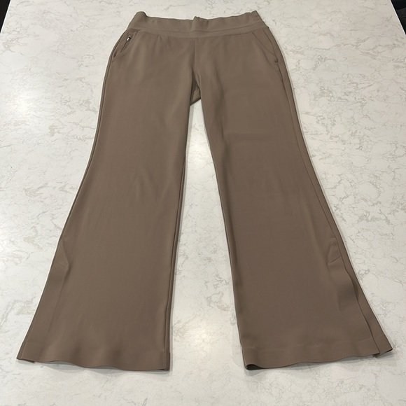 Athleta Venice Flare Pant Large Tall High Waisted Pull On Elastic Athletic Slits - Picture 15 of 16